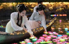 七夕节放莲花灯吗 七夕节放河灯的寓意