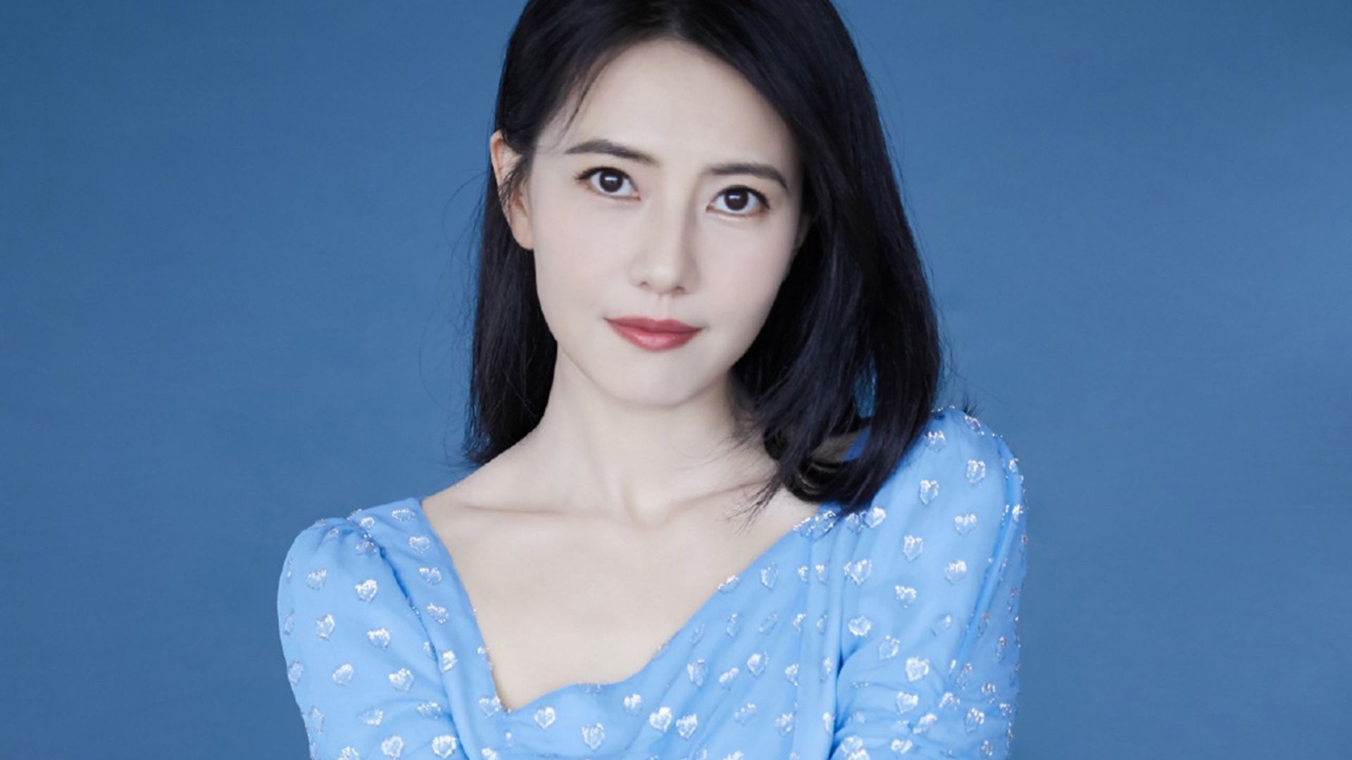 高圆圆北京产女探望 42岁国民女神高圆圆产女