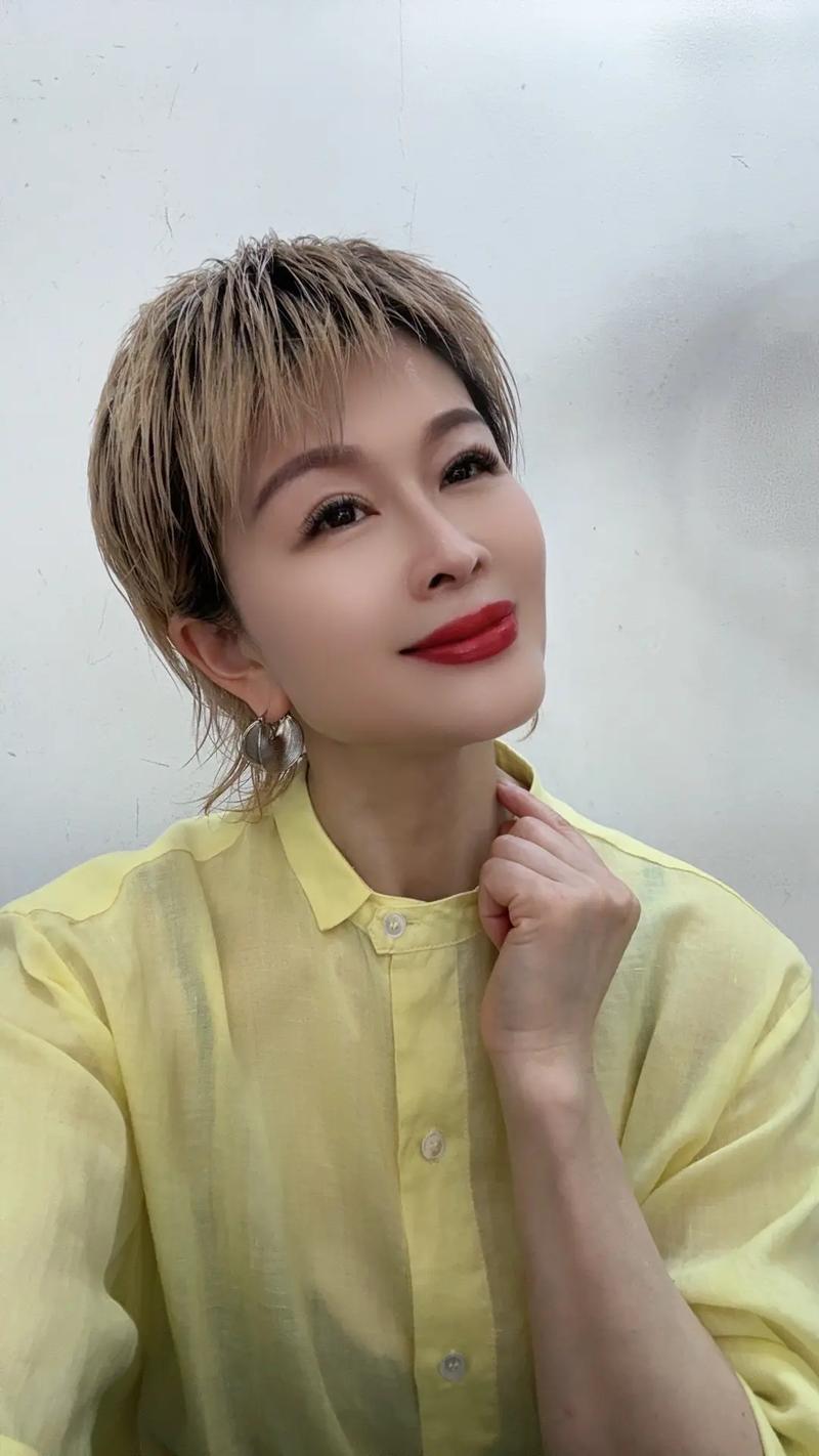 三星堆雕塑手臂断裂被运走?博物馆系泡沫装置