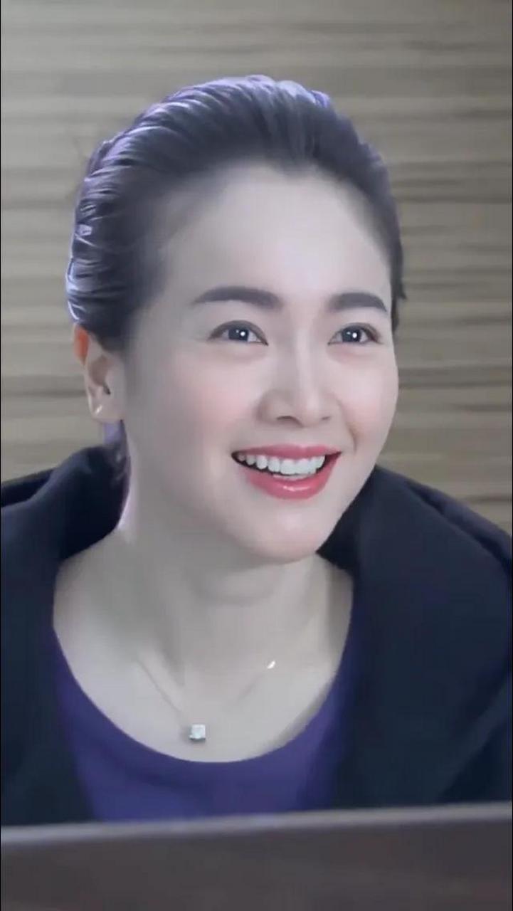 王莎莎个人资料婚纱照