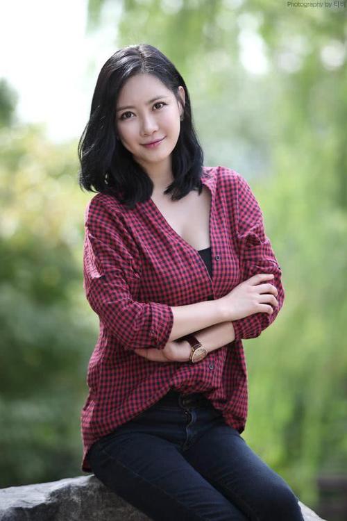 王珞丹跟白百何谁好看