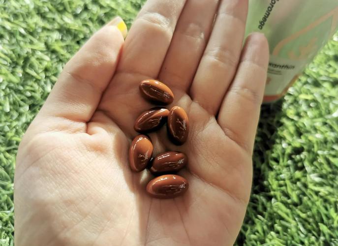 杜海涛个人资料戴眼镜