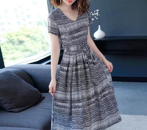 兰州兰州 兰州兰州歌词低苦艾