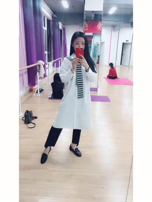 兔子请老虎_兔子请老虎打个成语