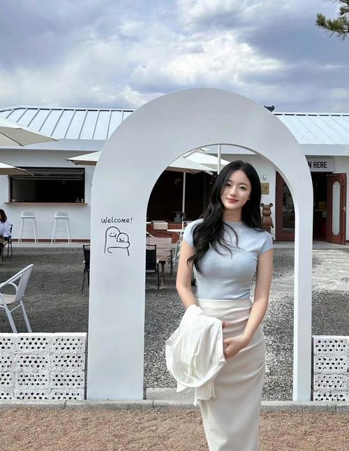 靳东最近主演的电视剧