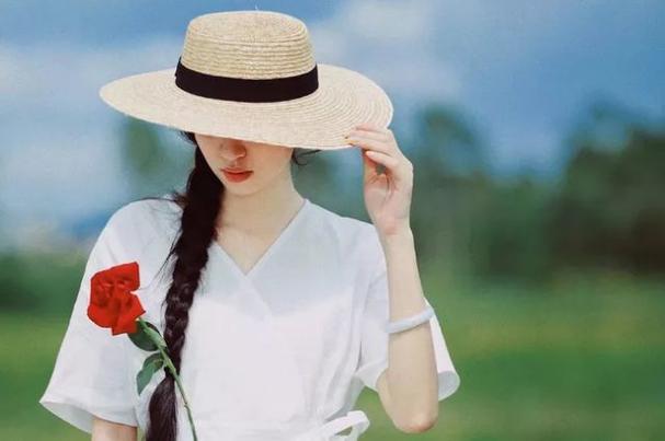 蓝洁瑛身高 蓝洁瑛身材