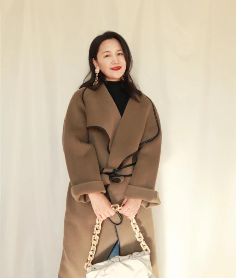 赖文峰把杨钰莹送给谁