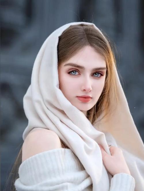 张伟欣演员 张伟欣年轻