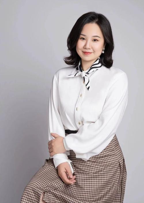 甘露演员身高 甘露演员身高体重