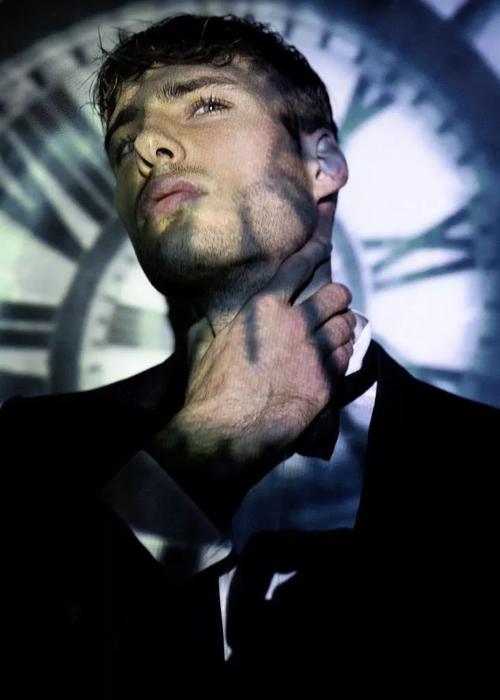 腹股沟疼痛 腹股沟疼痛可以贴膏药吗