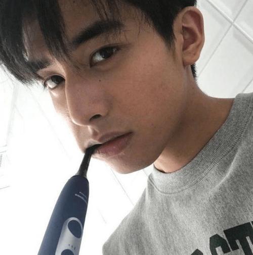 国美陈晓个人资料简介