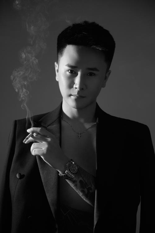 日本秋田县发生列车脱轨事故 车上没有乘